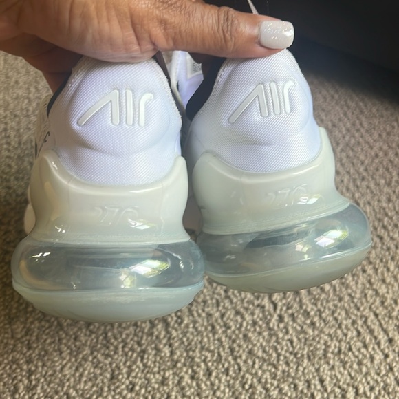 Nike Women’s Air Max 270 White Size 12 - Picture 5 of 7